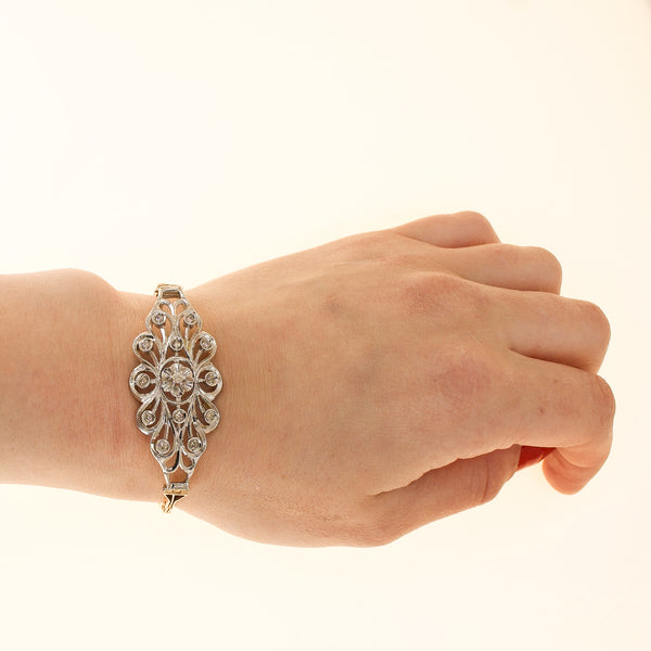 14k Gold Cluster Bracelet Pre owned