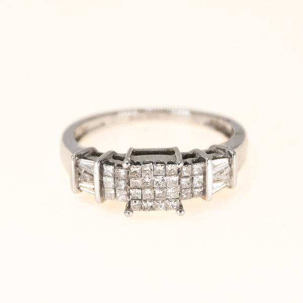 14k Princess-Cut Diamond Ring Pre owned
