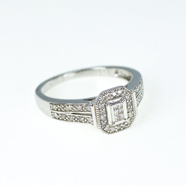 9ct White Gold diamond Ring