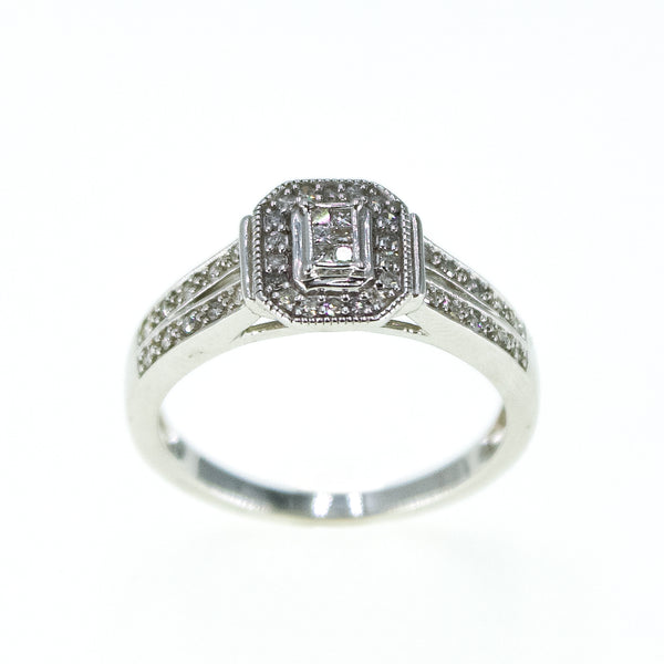 9ct White Gold diamond Ring