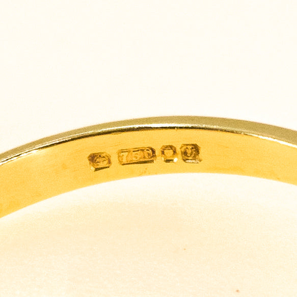 18K Gold Diamond Cluster ring Pre owned