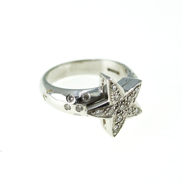 18k Diamond Star Ring Pre owned