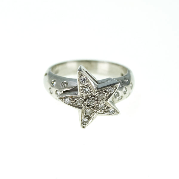 18k Diamond Star Ring Pre owned