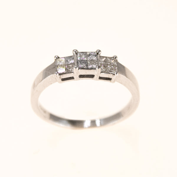 Princess Cut Diamond Trilogy ring
