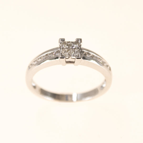 Princess Cut Diamond Ring