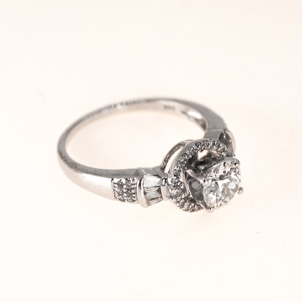0.75ct Diamond Ring Halo Pre owned