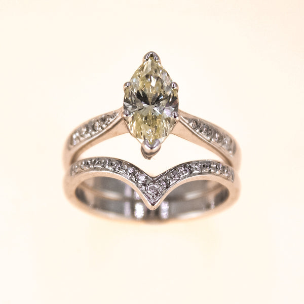 1.23ct Marquise Diamond Ring set Pre owned