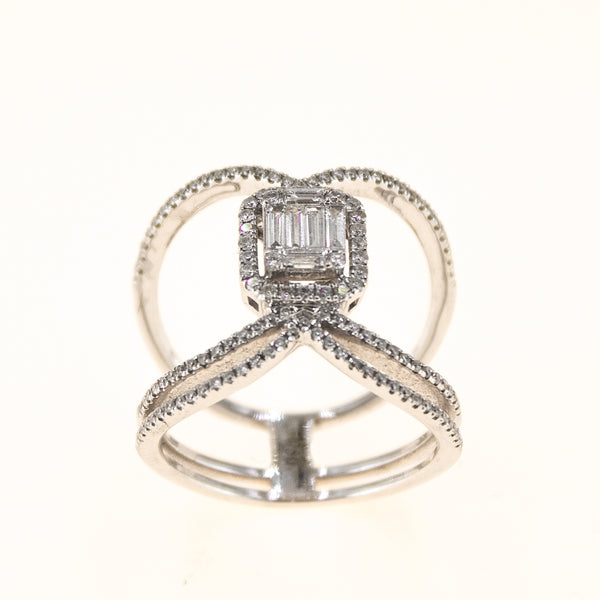 18k White Gold Occasion Ring