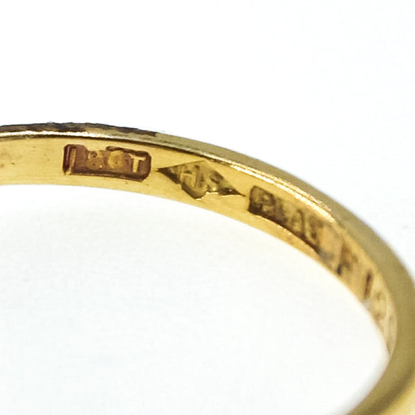 Fine 18k Gold Diamond Ring